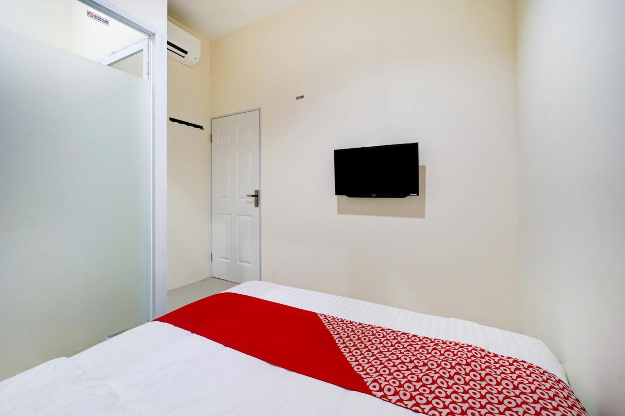 Super Oyo 90778 River Inn Malioboro Jogyakarta Zewnętrze zdjęcie